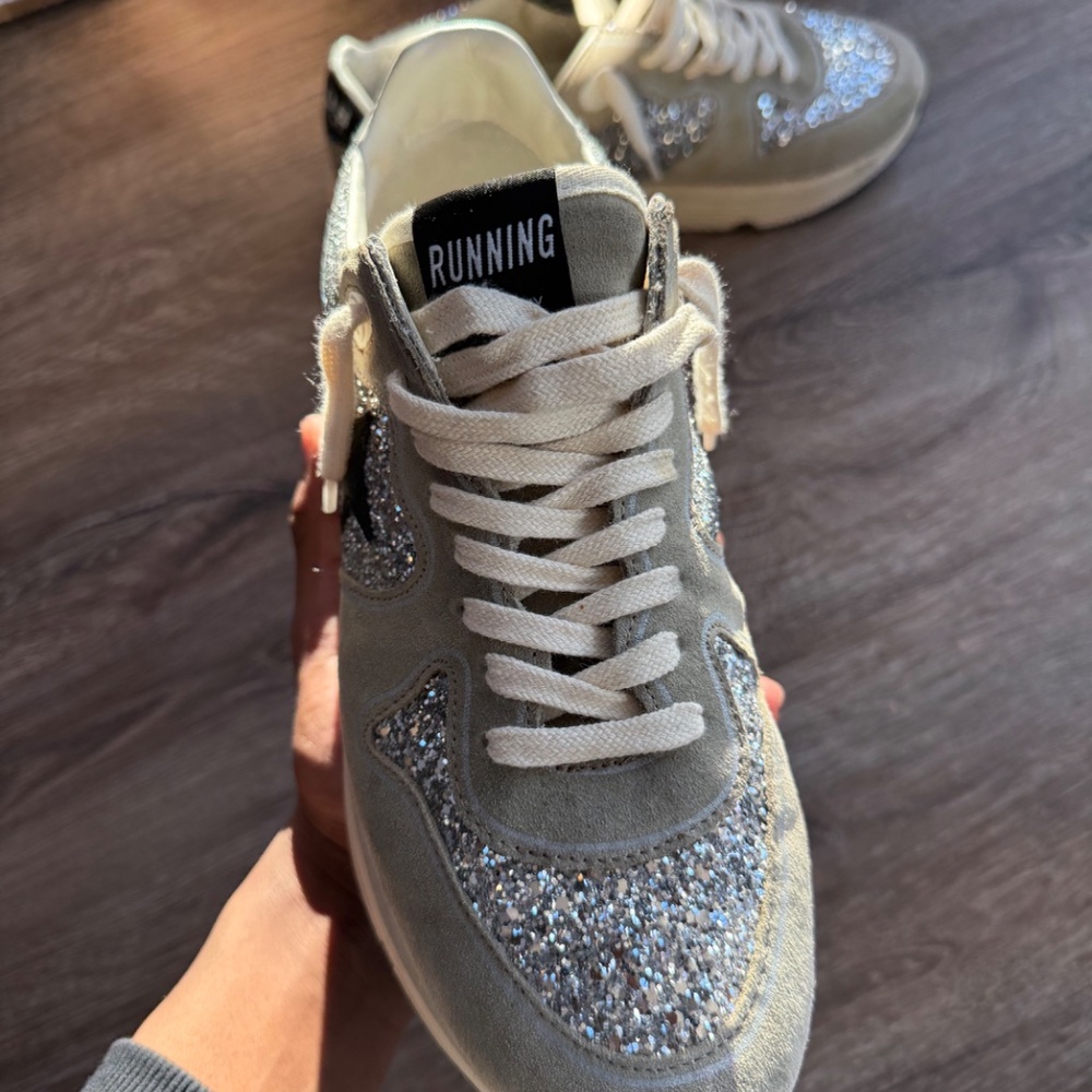Golden Goose Running Sneaker size 40/US 10 - Picture 2 of 6